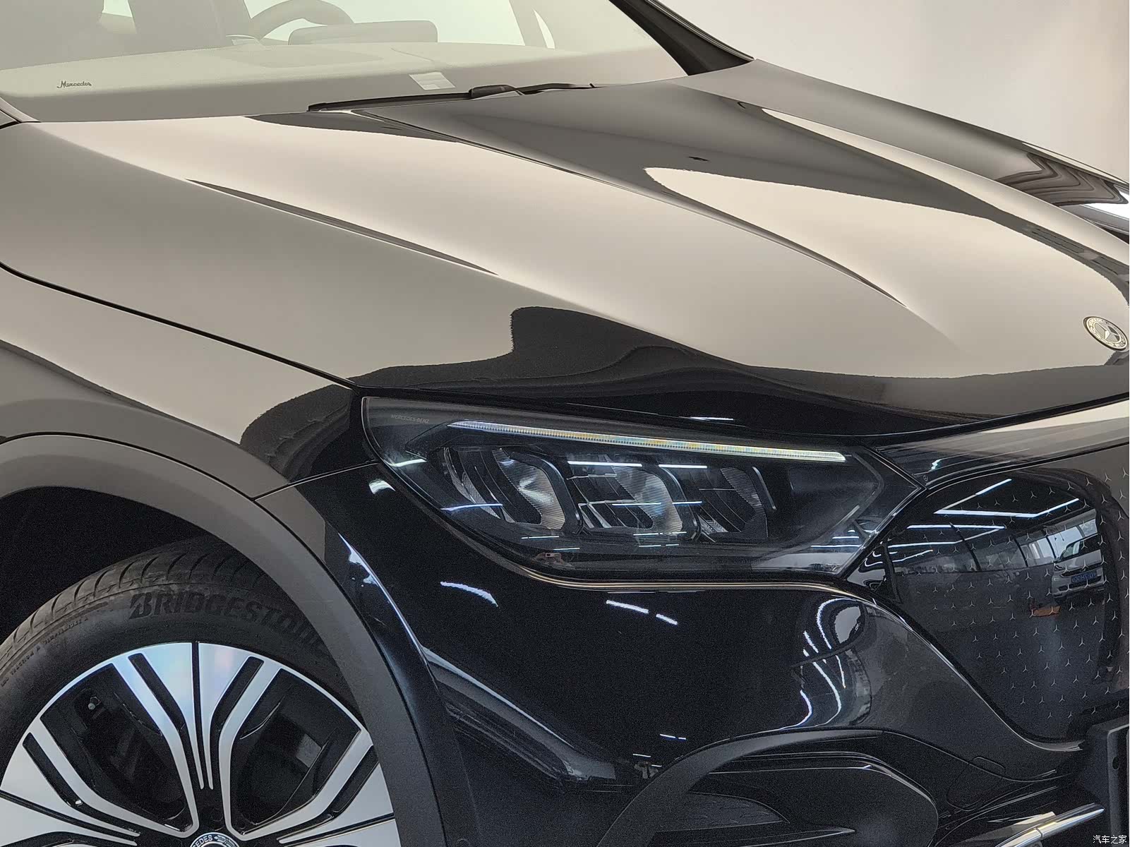 Mercedes-Benz EQE, 2025 19