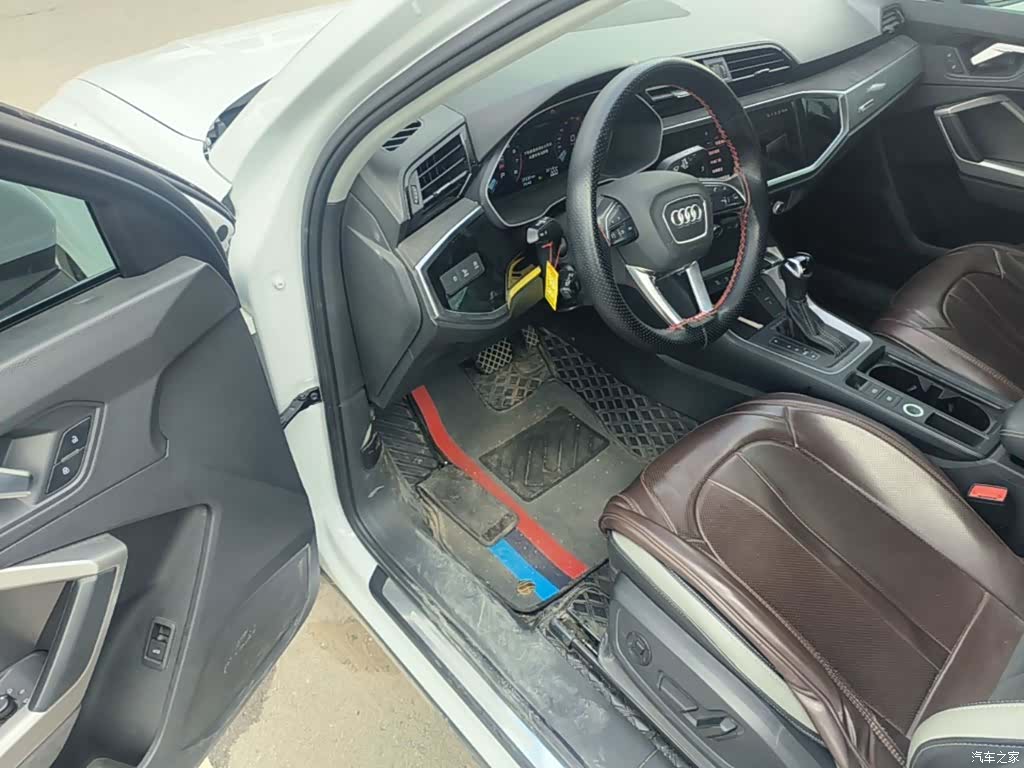 Audi Q3, 2022 16
