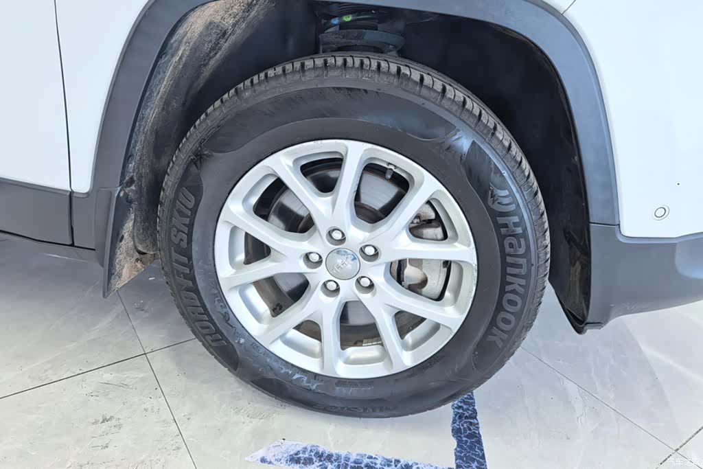 Jeep Cherokee, 2016 6