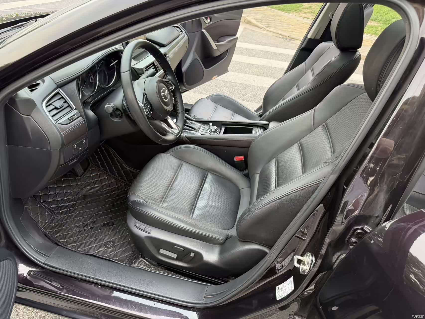 Mazda Atenza, 2019 12