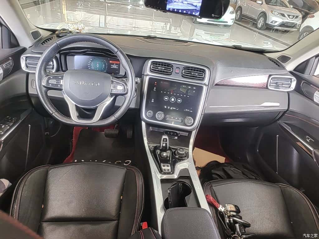 Lynk & Co 01, 2018 10