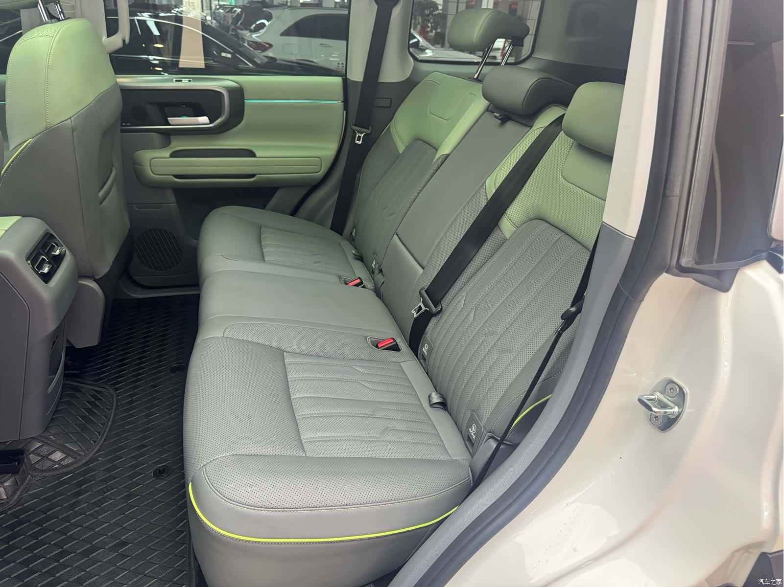 BAIC BJ40, 2024 16