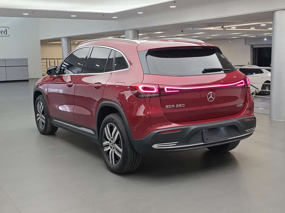 Mercedes-Benz EQA Mercedes-Benz EQA