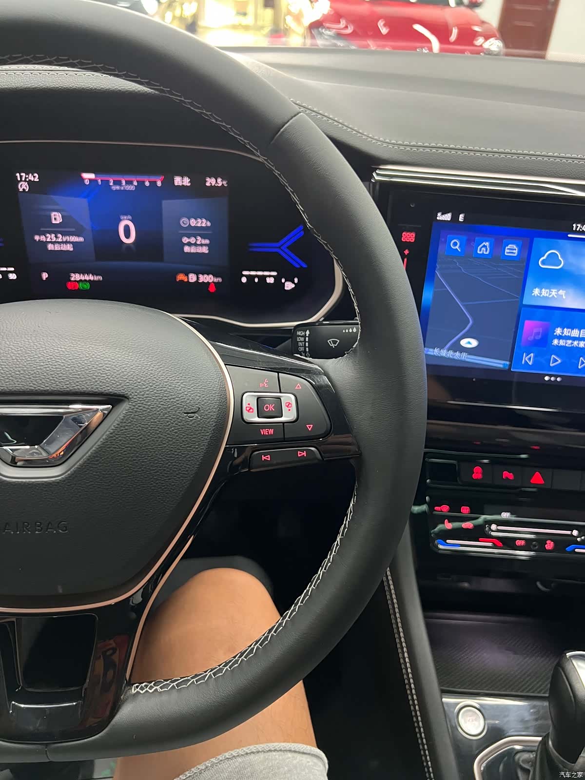 Volkswagen VS7, 2022 13