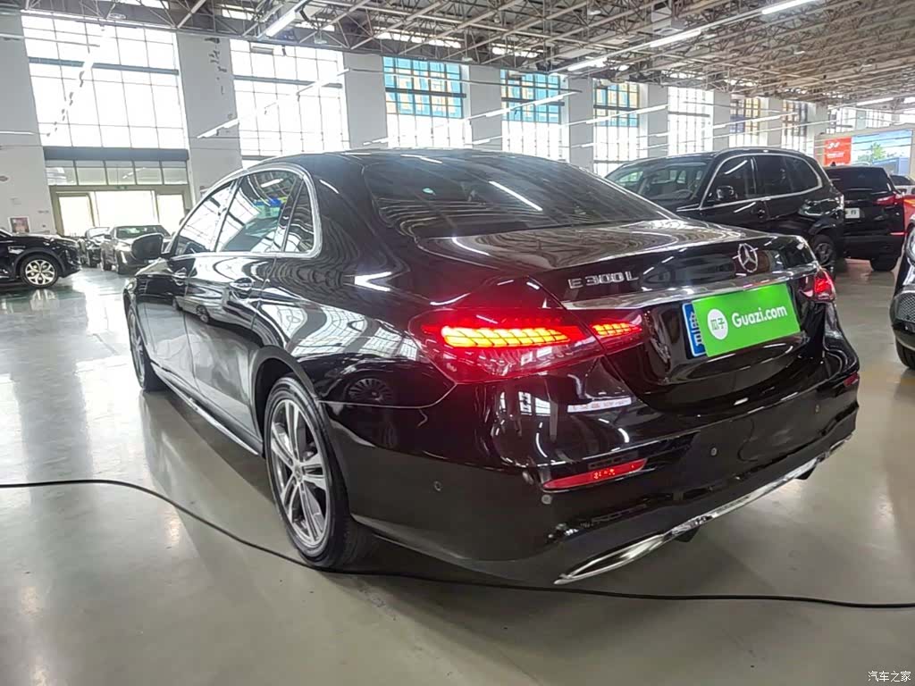 Mercedes-Benz E-Class, 2023 все фото