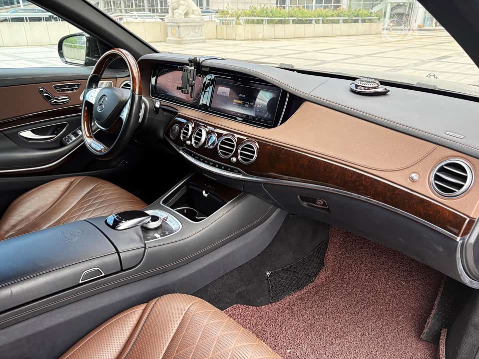Mercedes-Benz Maybach S-class