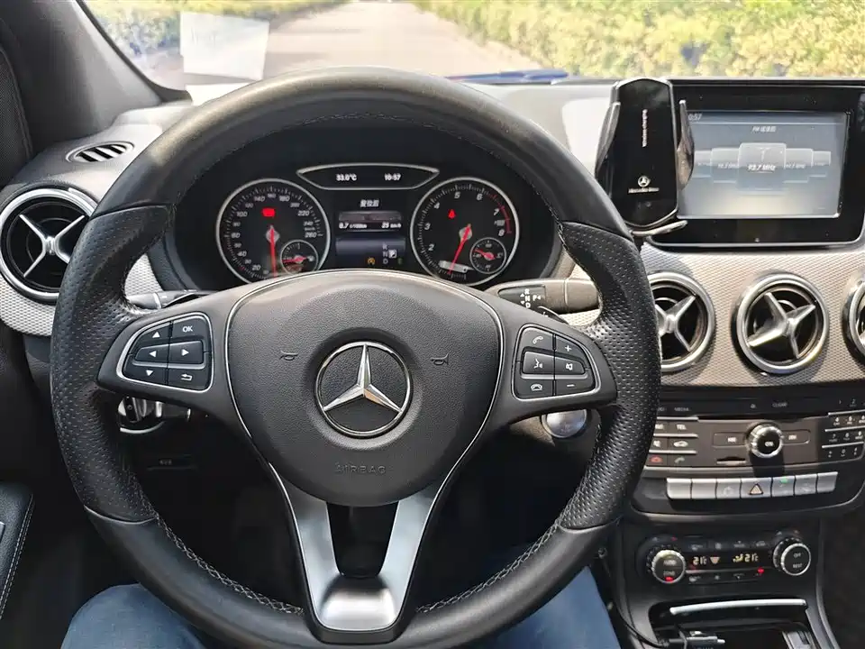 Mercedes-Benz Class B