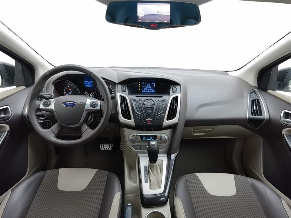 Ford Fox