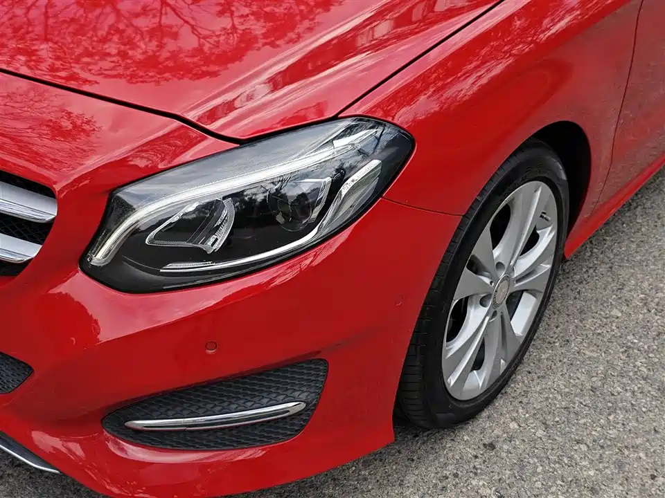 Mercedes-Benz Class B