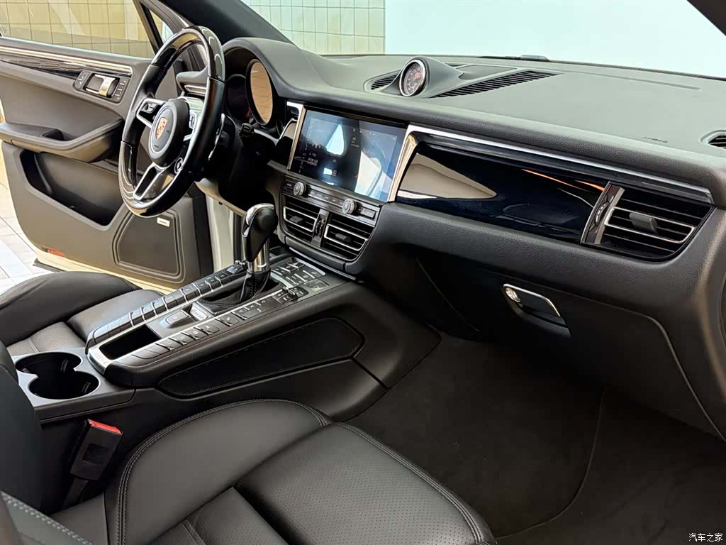 Porsche Macan, 2020 15