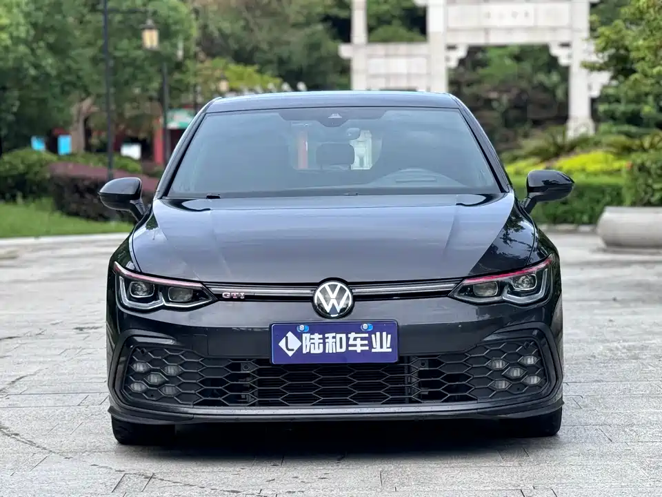 Volkswagen Golf GTI Volkswagen Golf GTI