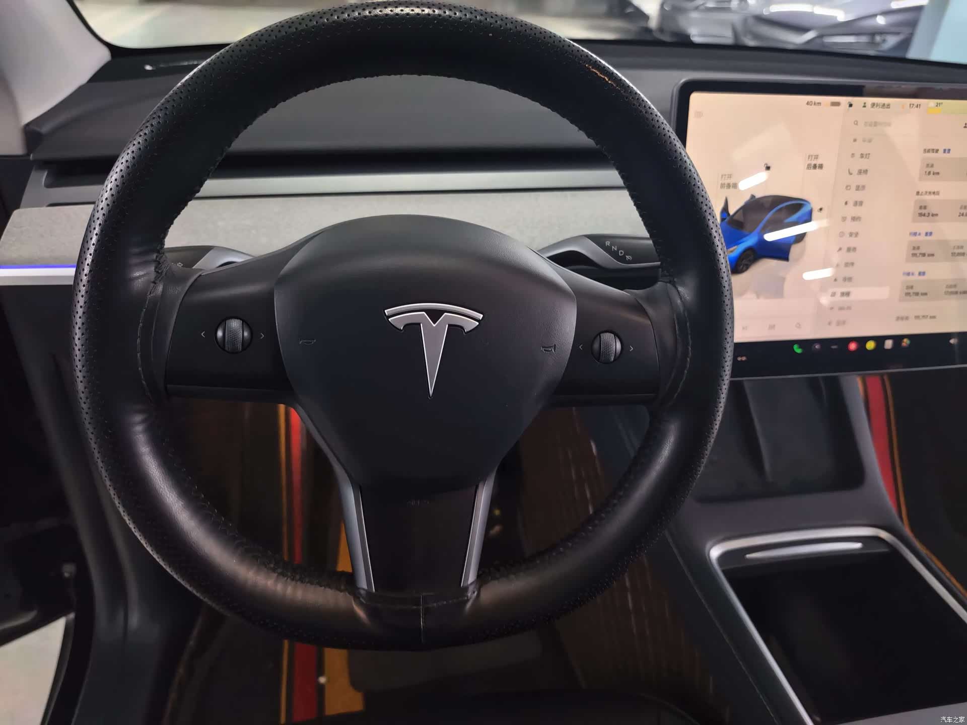 Tesla Model Y, 2024 16