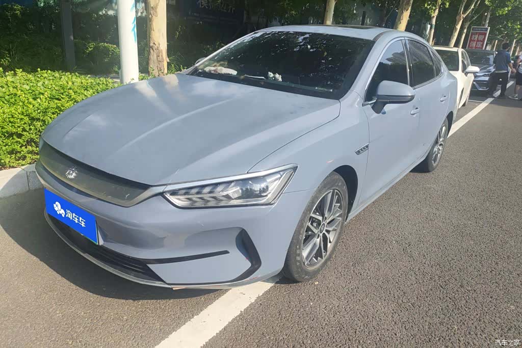 BYD Qin, 2022 1