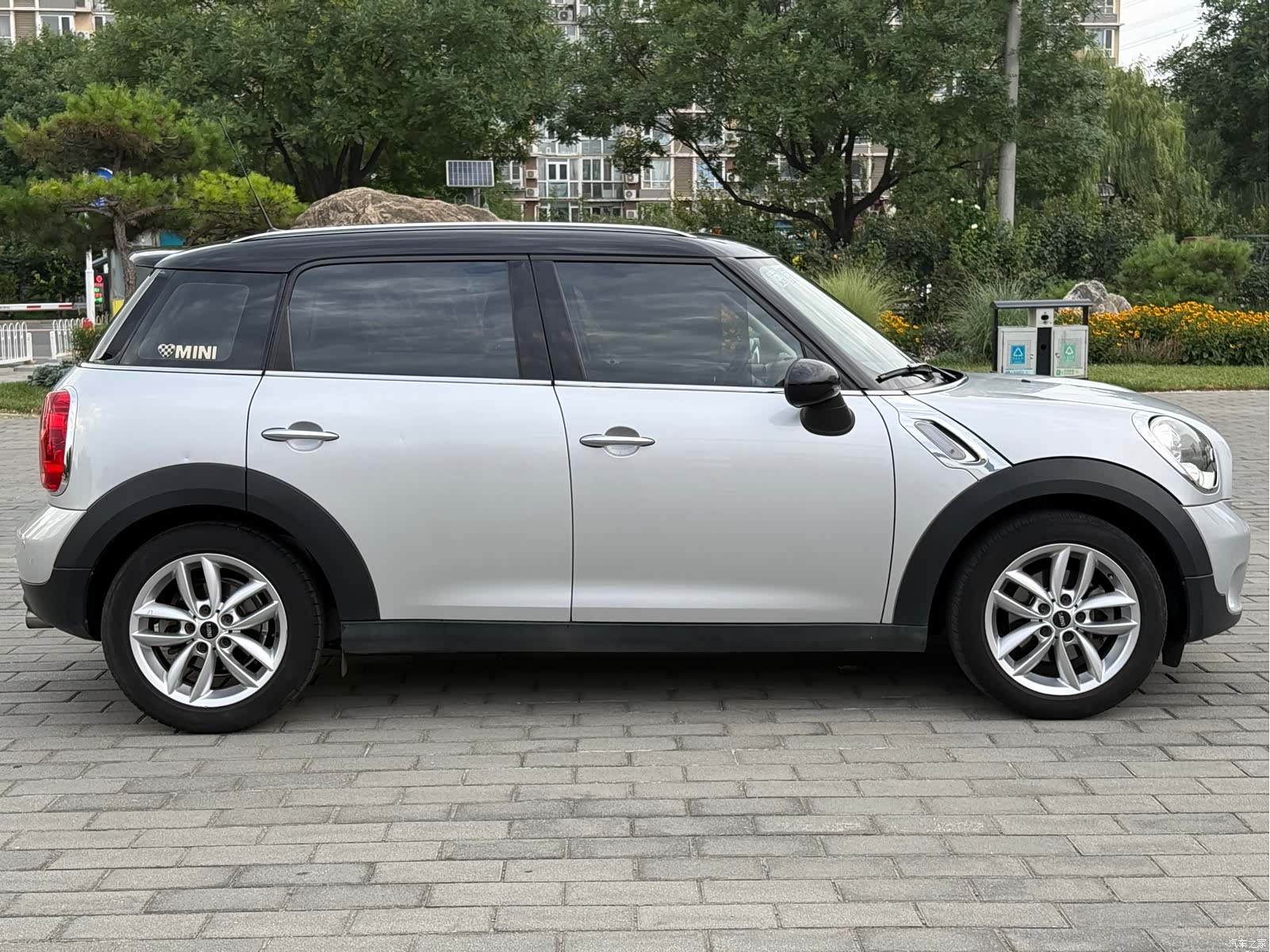 Mini Countryman, 2011 8