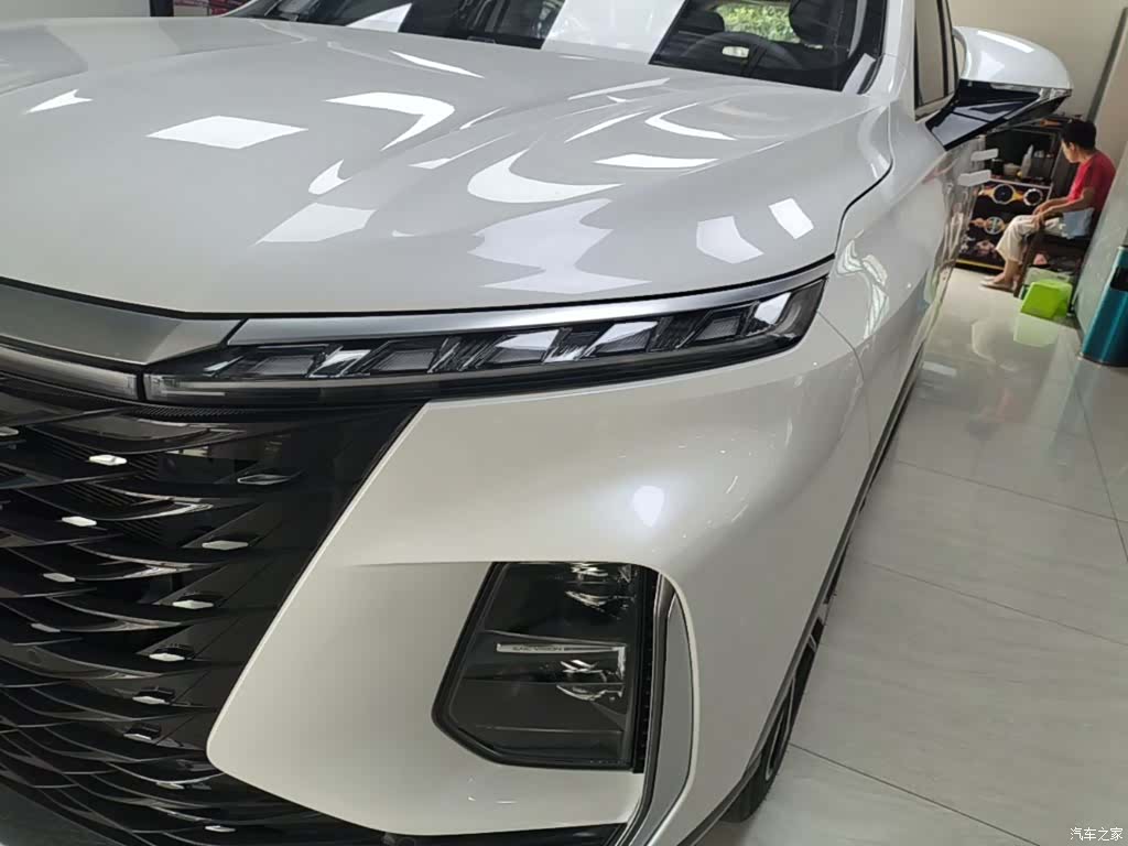 Roewe RX5, 2022 24