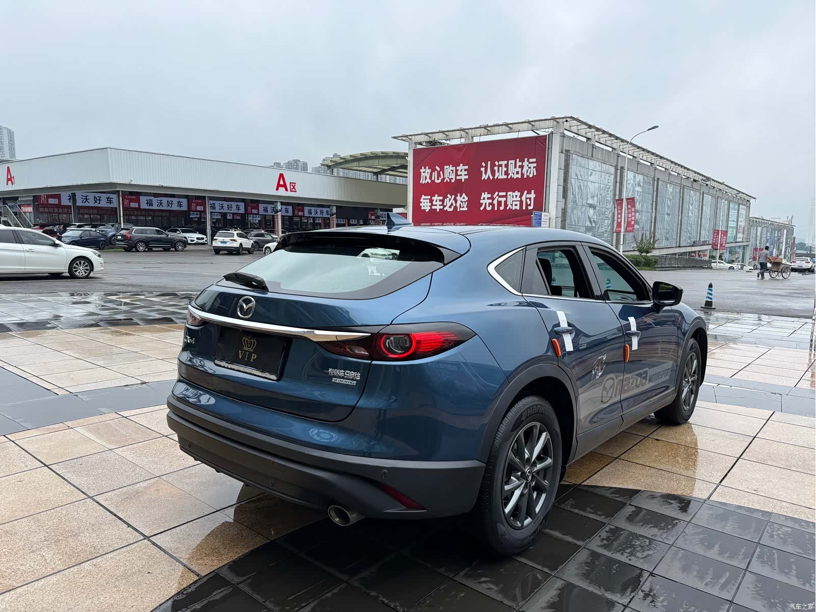 Mazda CX-4, 2021 все фото