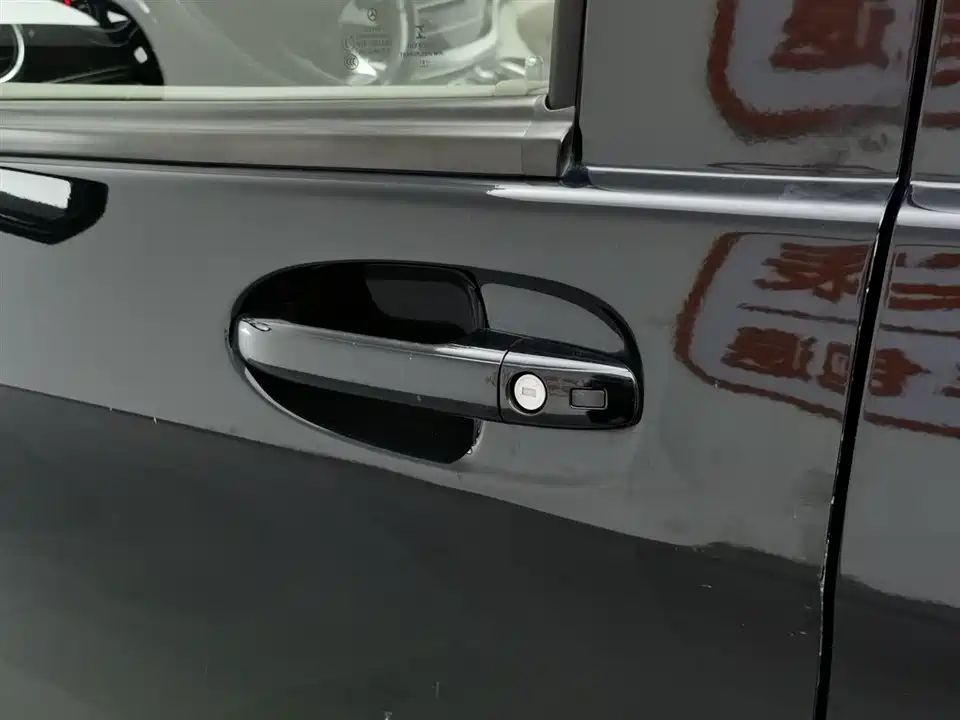 Mercedes-Benz V-class Mercedes-Benz V-class