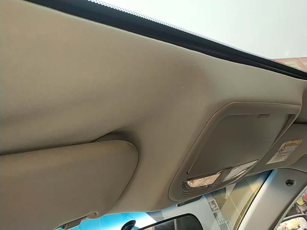 Geely Emgrand, 2015 18