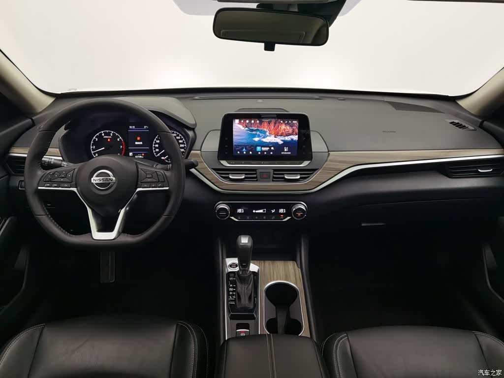 Nissan Teana, 2021 все фото