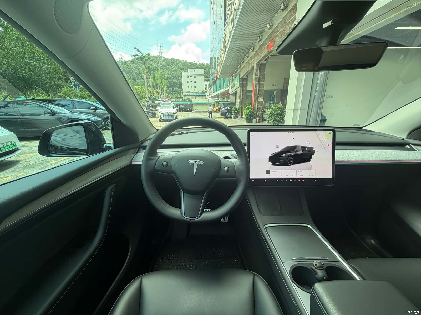 Tesla Model Y, 2022 12