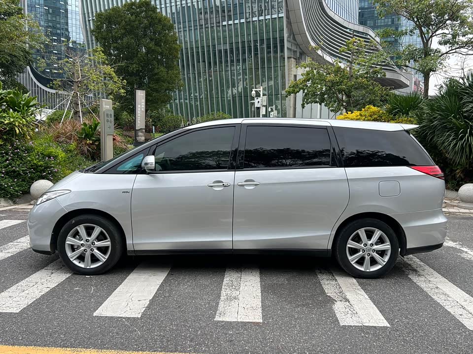 Toyota Previa