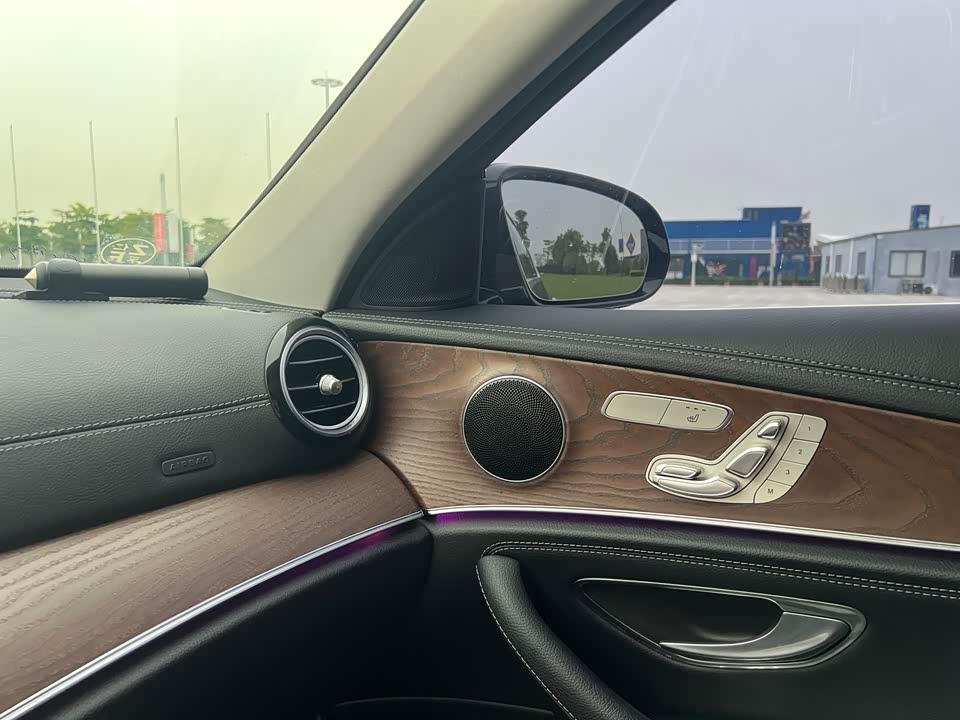 Mercedes-Benz E-class Mercedes-Benz E-class