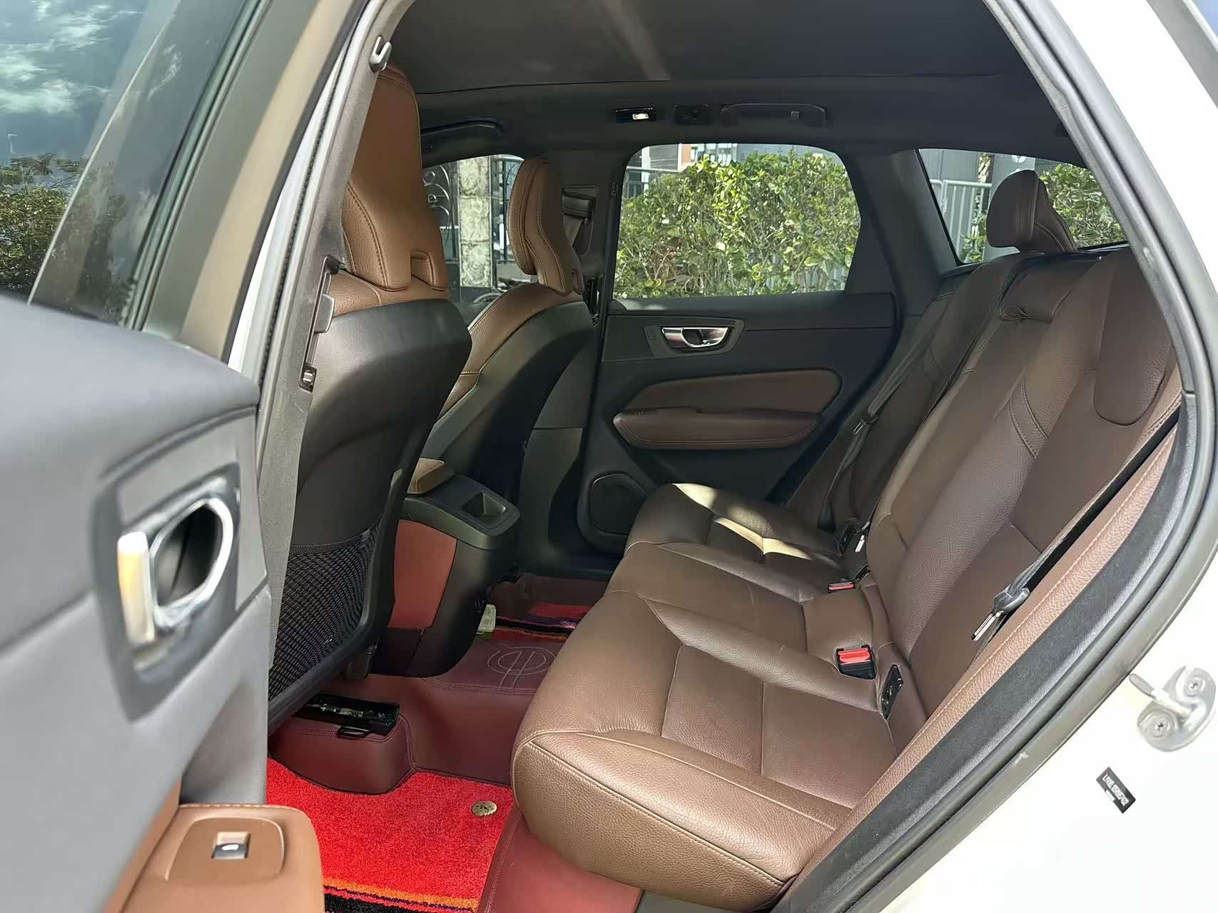 Volvo XC60, 2024 12