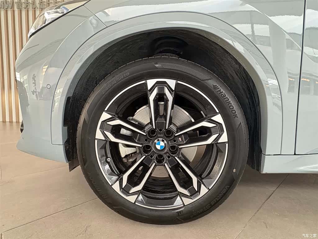 BMW X2, 2025 все фото