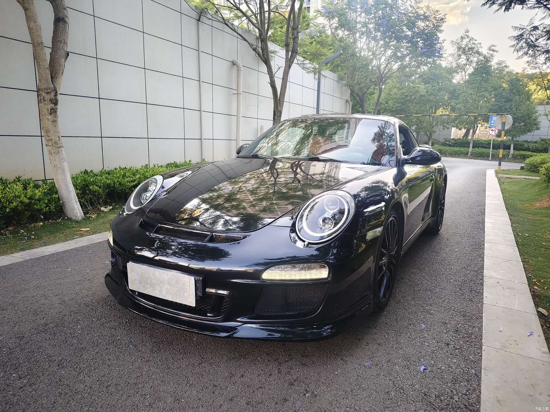 Porsche 911, 2010 1