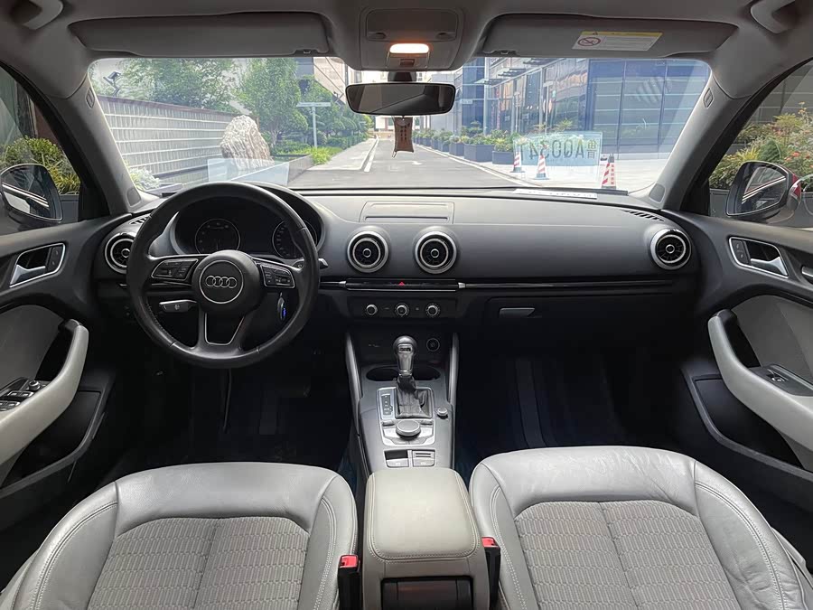 Audi A3 2020, фото 4