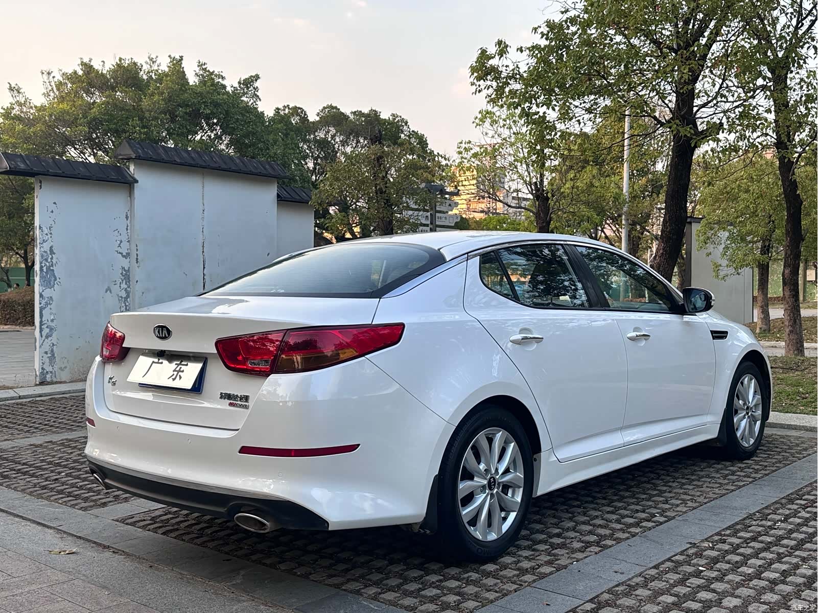 Kia K5, 2015 7