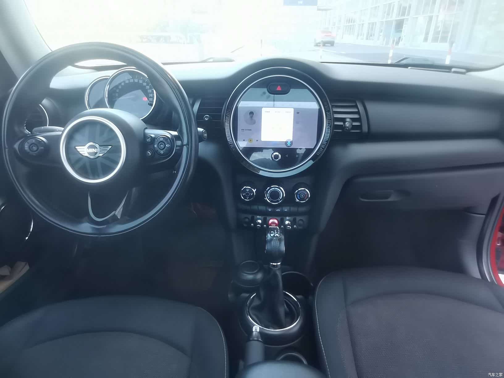 Mini ONE, 2016 6