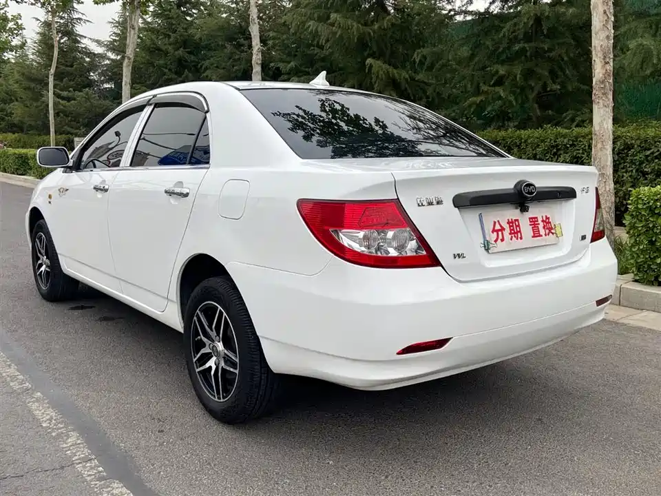 BYD F3