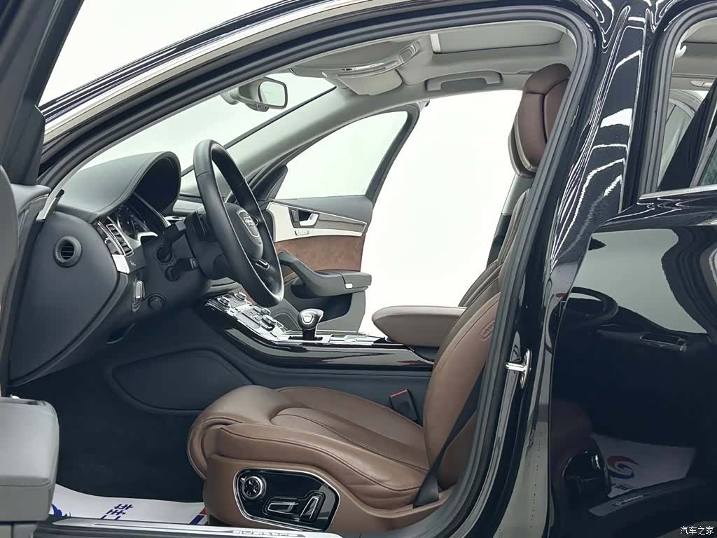 Audi A8L, 2015 все фото