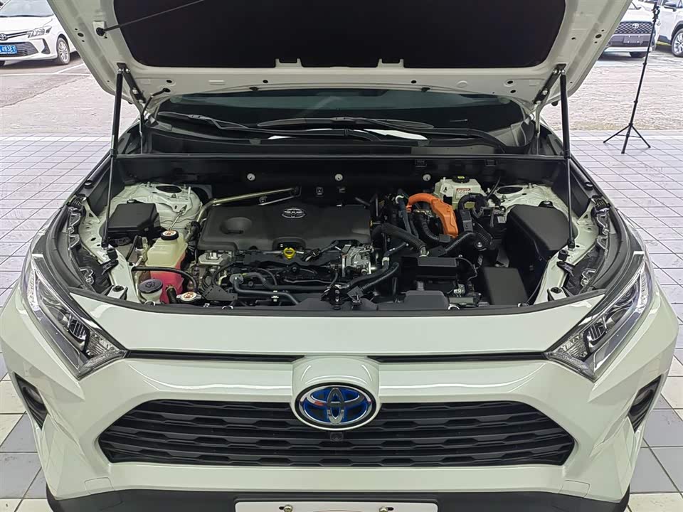 Toyota RAV4 Rongfang