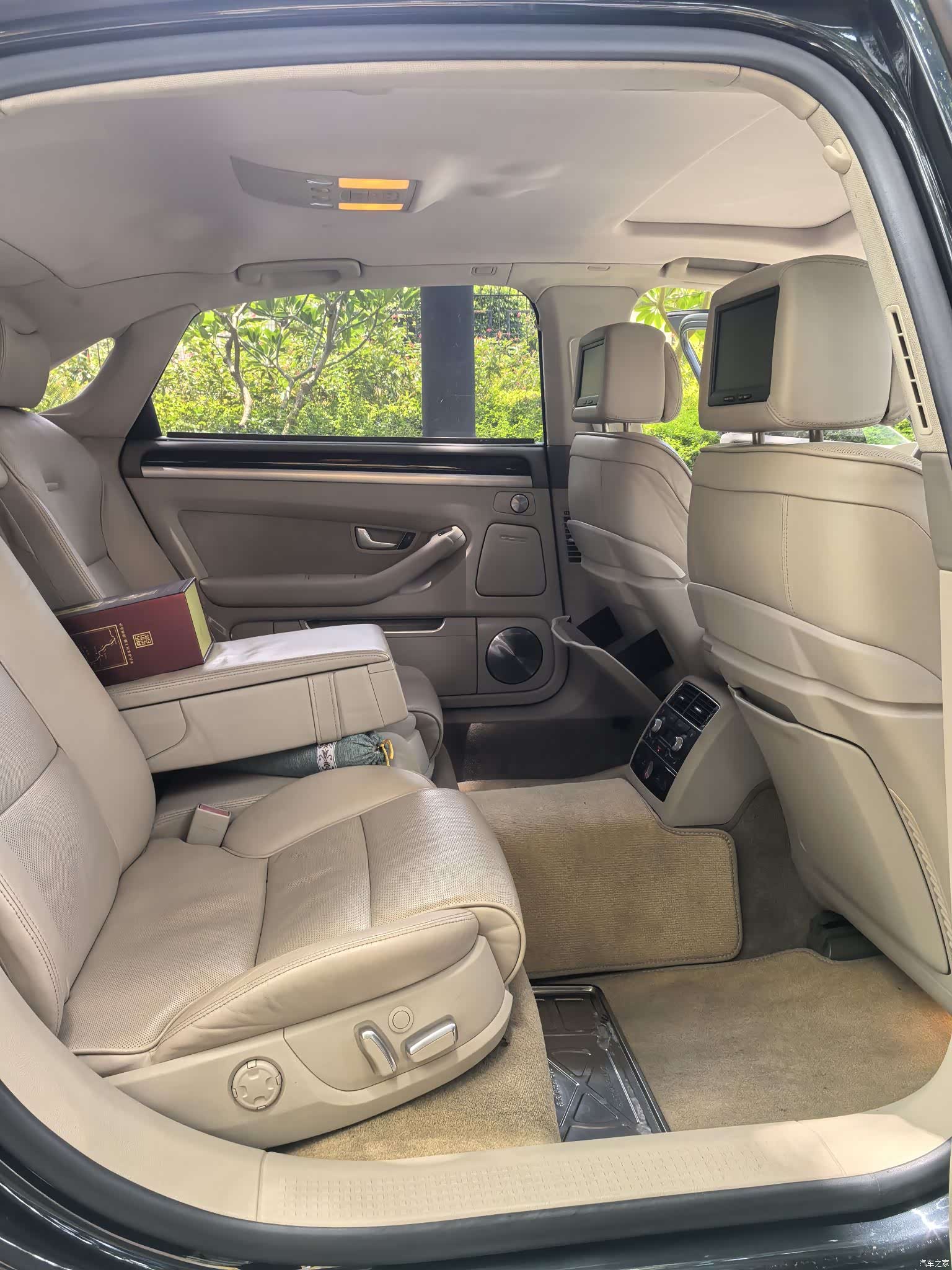 Audi A8L, 2009 9