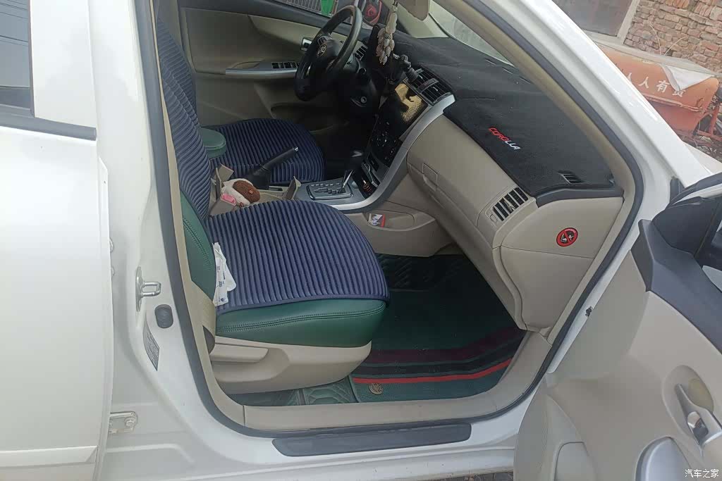 Toyota Corolla, 2012 8