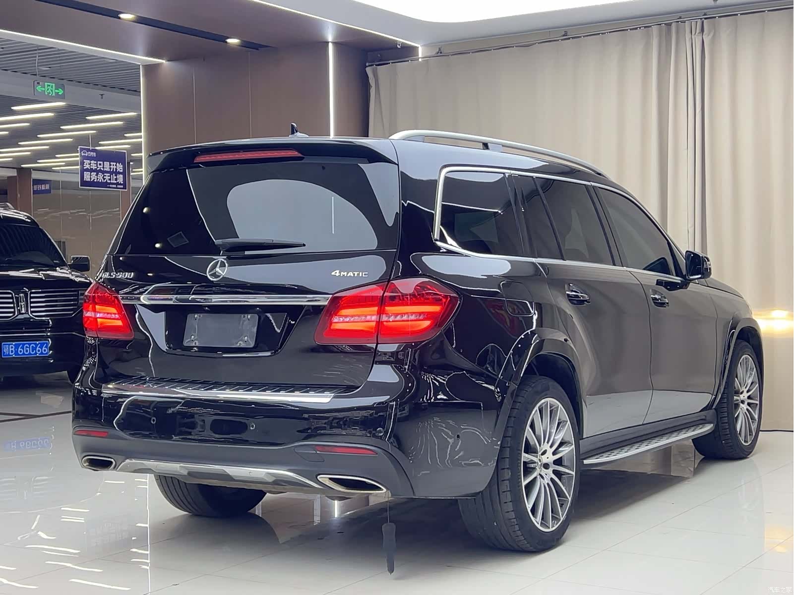 Mercedes-Benz GLS, 2017 16