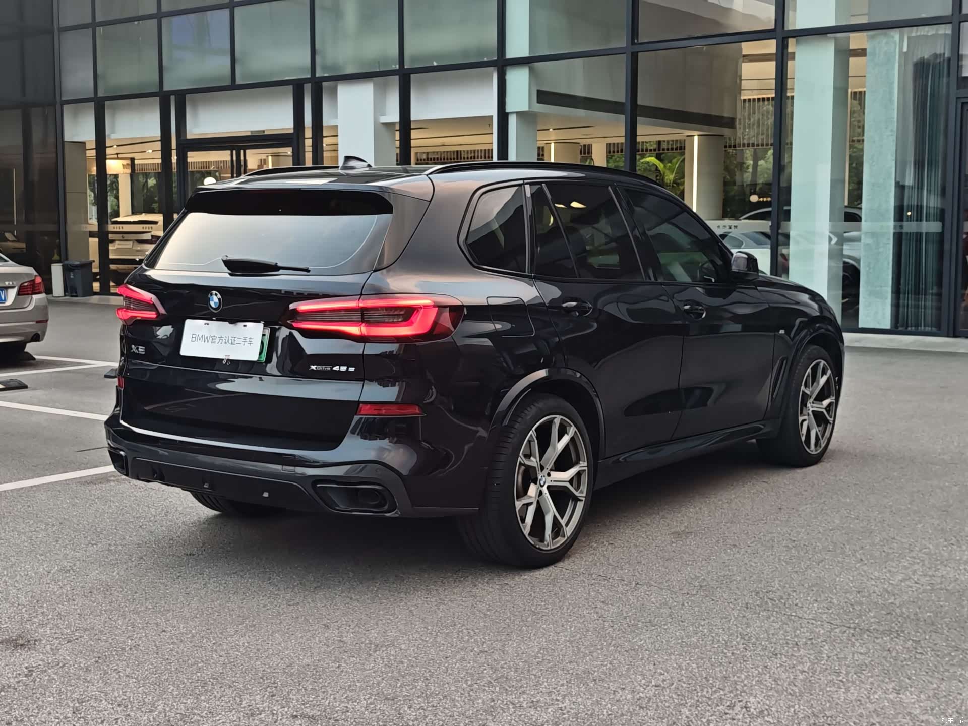 BMW X5, 2021 все фото