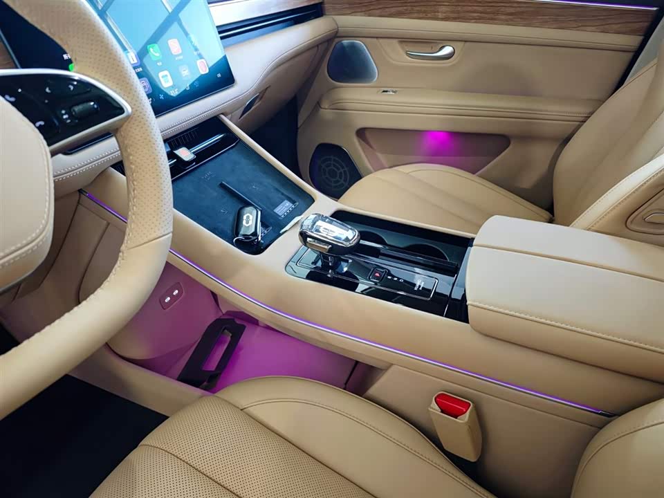 AITO Ask the world M7