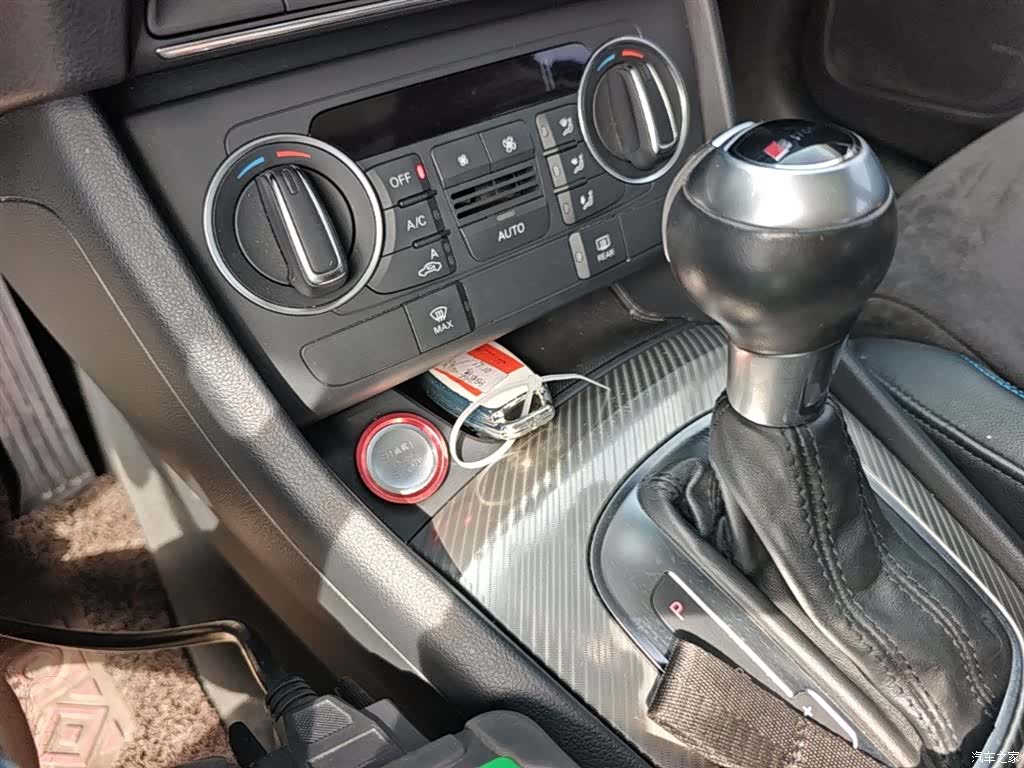 Audi Q3, 2017 9