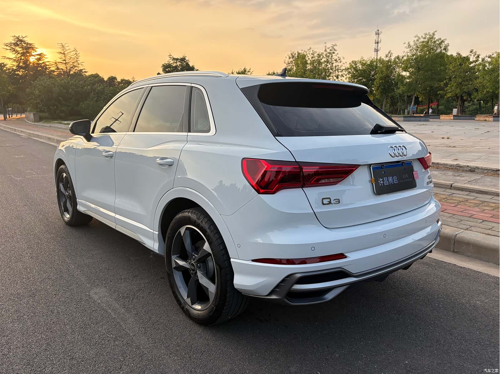 Audi Q3, 2022 6