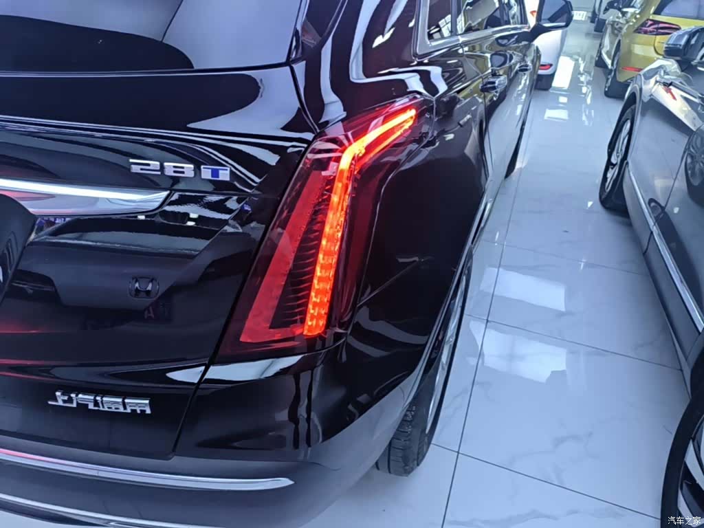 Cadillac XT5, 2024 8