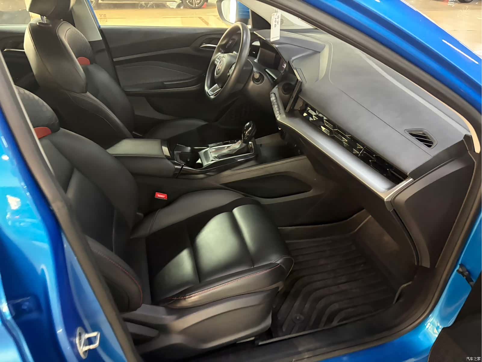 MG MG5, 2021 все фото