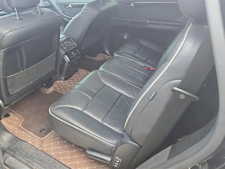 Mercedes-Benz R-class