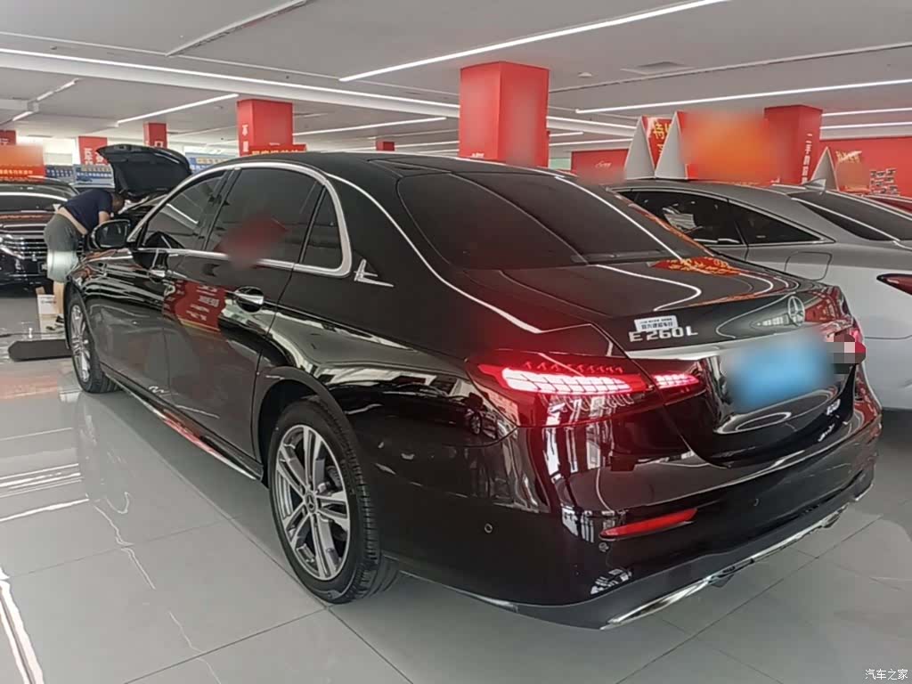 Mercedes-Benz E-Class, 2023 все фото