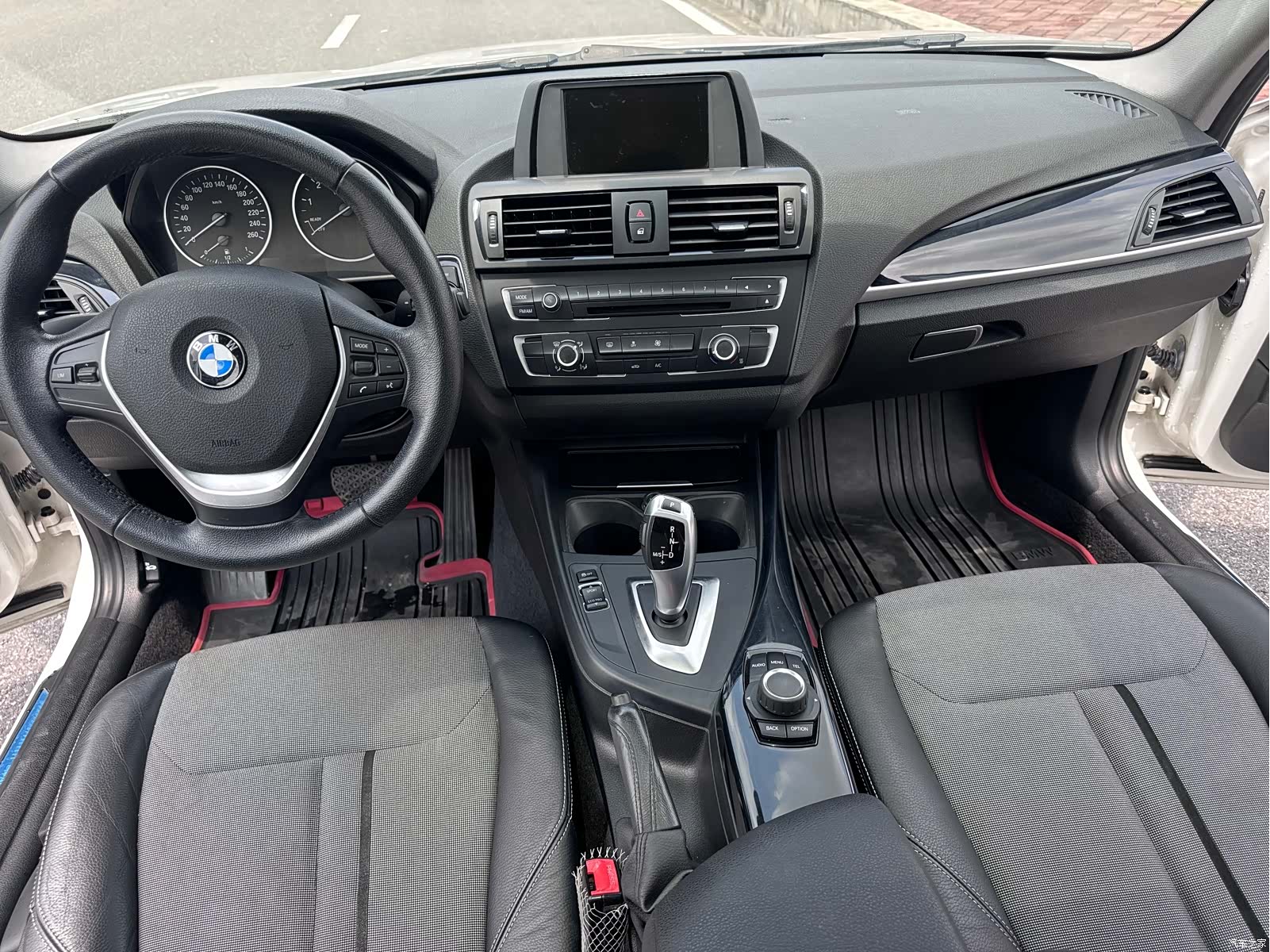 BMW 1 Series, 2014 10