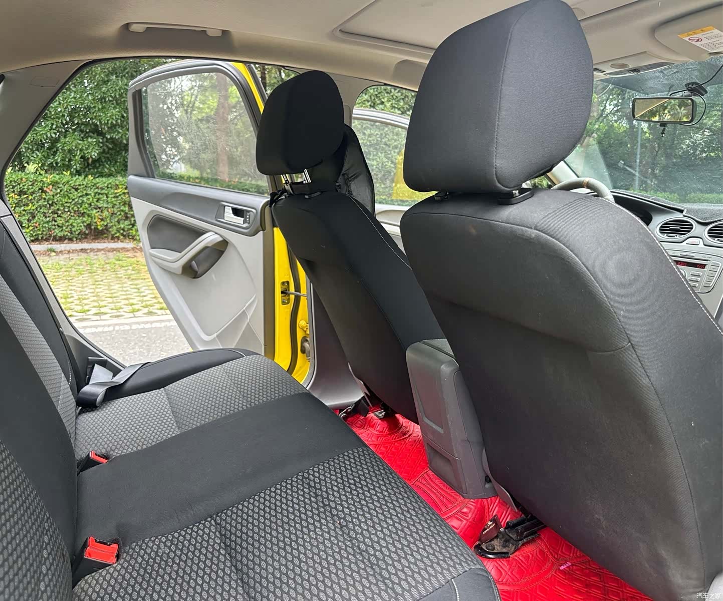 Ford Focus, 2013 8