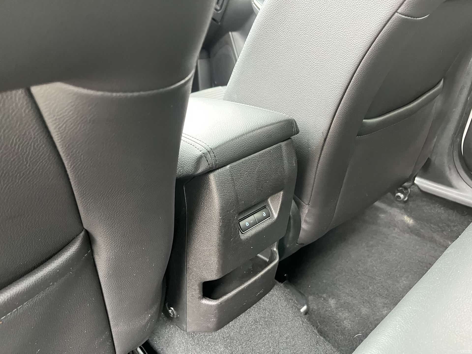 Ford Focus, 2016 23
