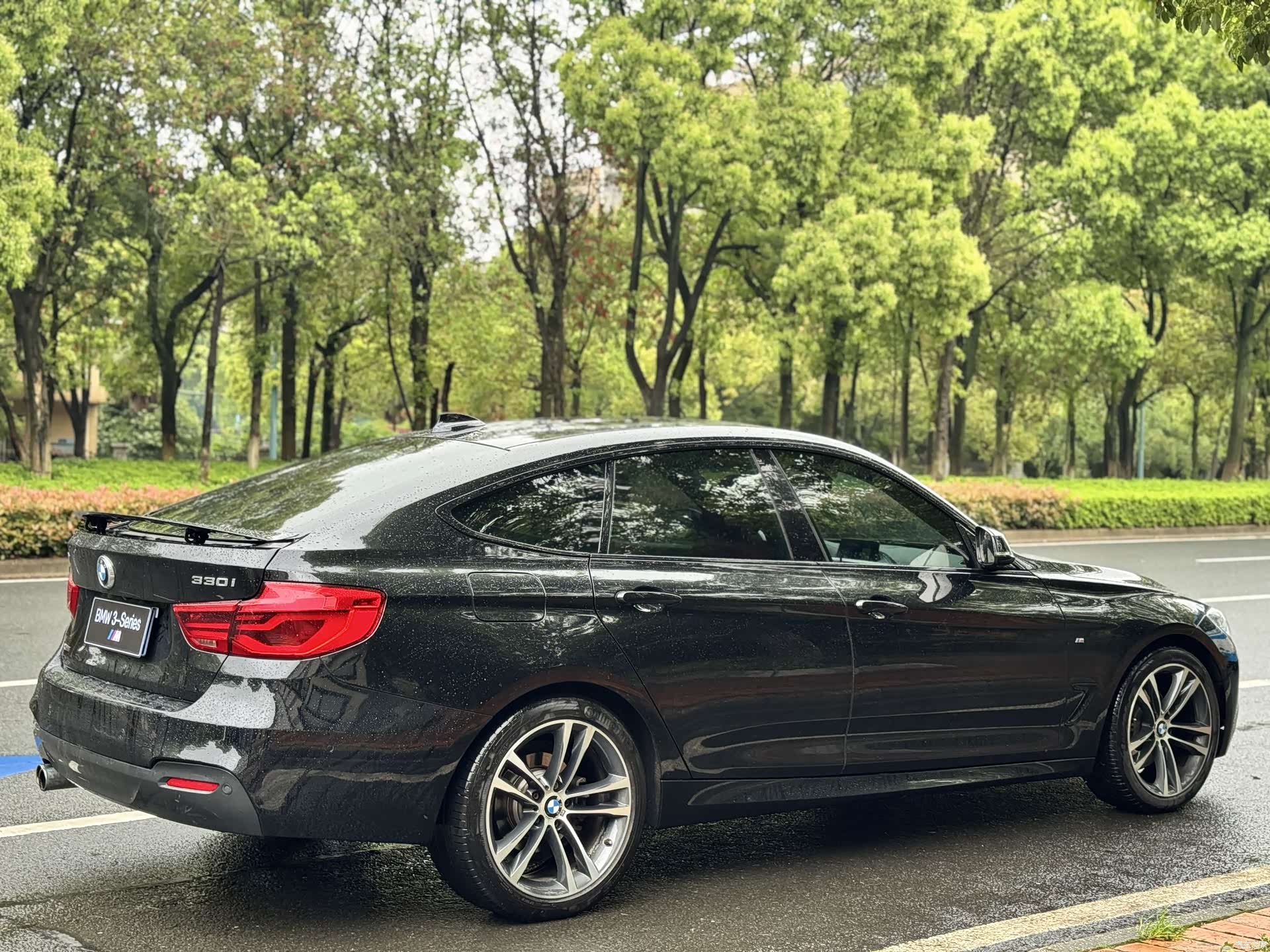 BMW 3 Series, 2018 7
